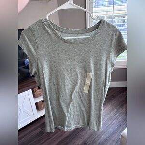 Universal Thread Light Gray Short Sleeve Tee
